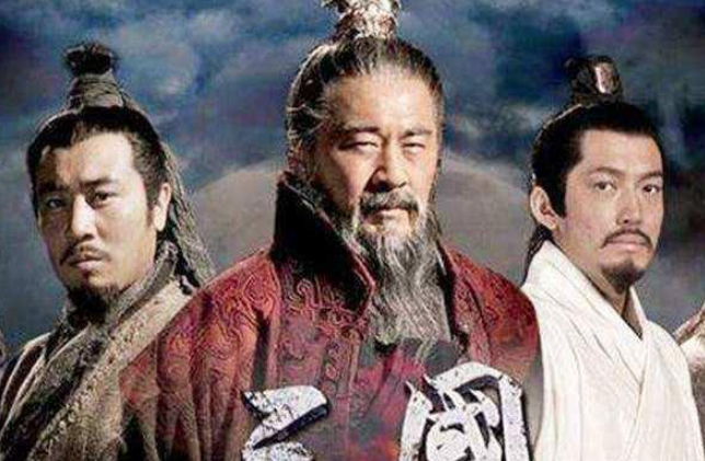 盛世无双傲世狂妃_傲世无双魔妃太难追txt_三国傲世无双