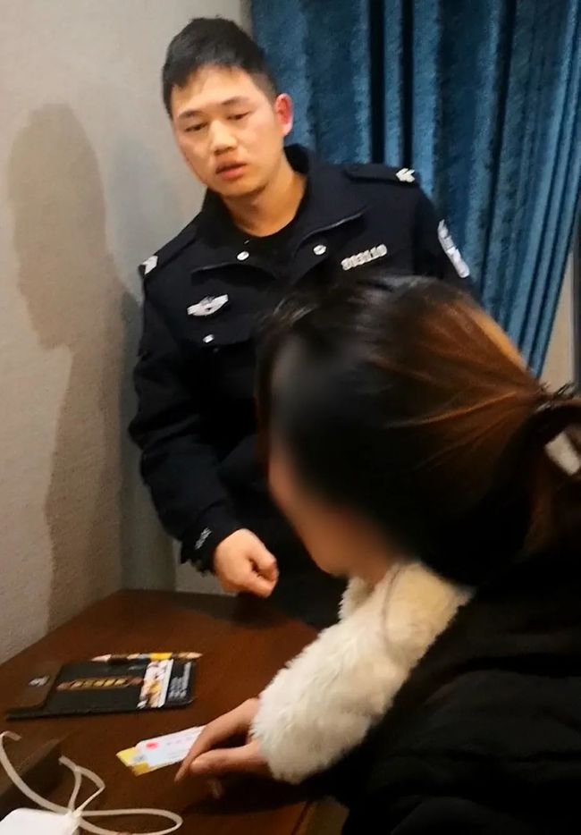 开门见什么最吉利_坏叔叔是哪个开门开门_千万别开门