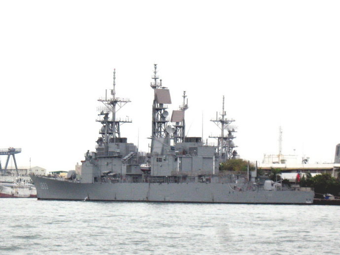 基德级驱逐领舰_基德级驱逐舰_基德级驱逐舰船震