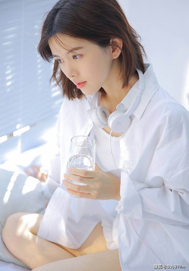 汉中美女批批_和骨感美女日批视频_美女日批直播