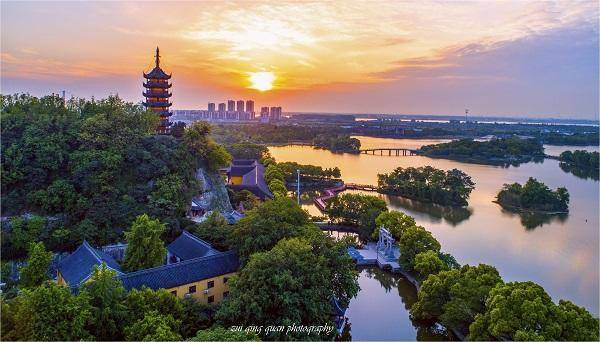 镇江游戏手机摄影-打开手机，畅游美景，尽享镇江之美