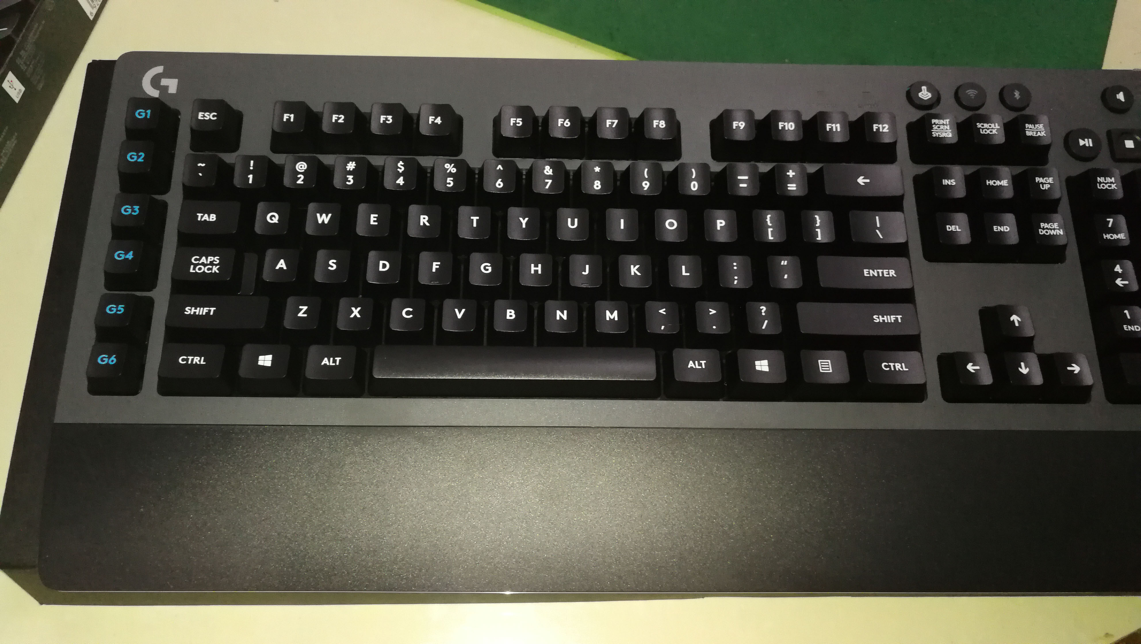 操作键盘开手机游戏会怎么样_手机如何开游戏键盘操作_操作键盘开手机游戏的软件