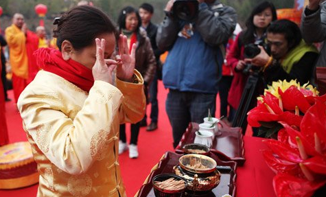 农历月份的别称_农历月份属相对照表_农历七月