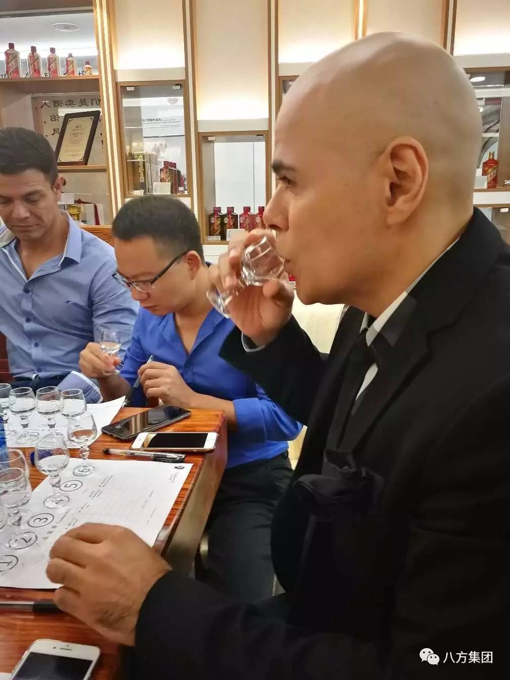 酒德亚纪_酒德亚纪和叶胜_酒得亚纪