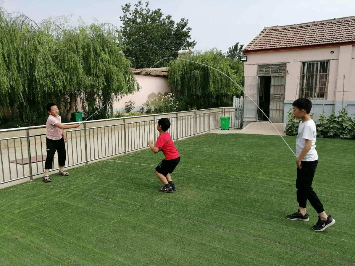 5月23日_月经推迟不来什么原因_月经量少颜色黑褐色是什么原因