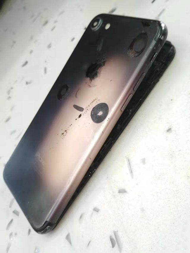 爆炸游戏怎么玩_手机一边打游戏一边爆炸_爆炸游戏大全
