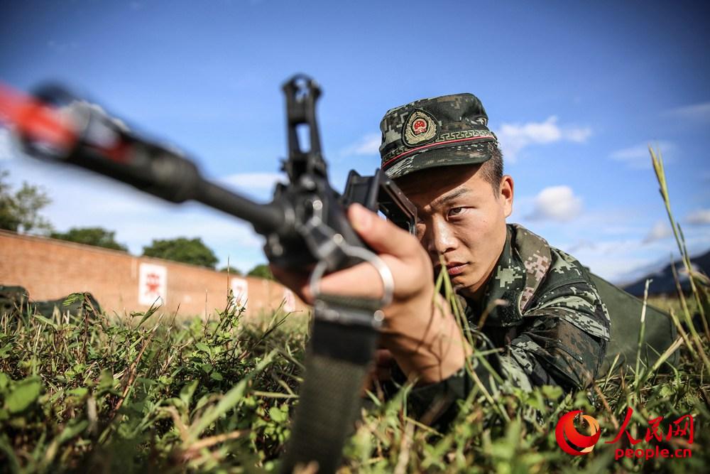 手机射击fps游戏_射击手机游戏单机_射击手机游戏盘点