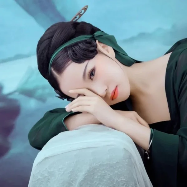 lol英雄剑姬_手机游戏英雄10连抽剑姬_英雄抽剑姬手机游戏怎么玩