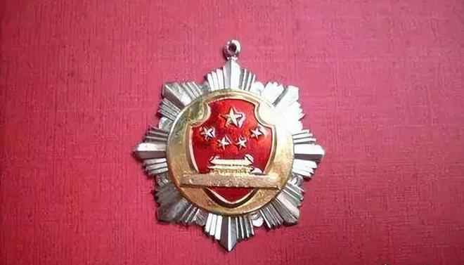 游戏射击战争版手机能玩吗_游戏射击战争版手机怎么玩_战争游戏射击游戏手机版