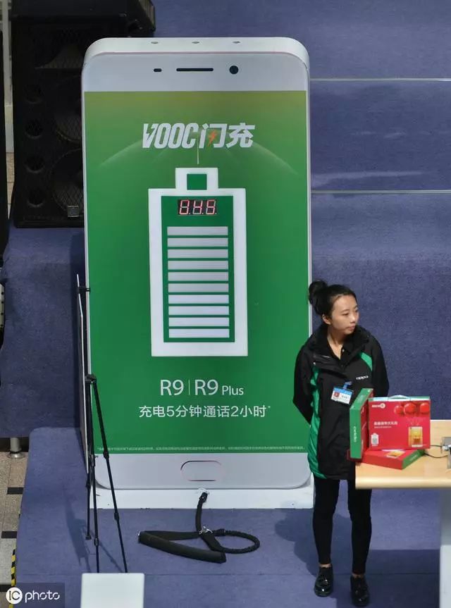 手机游戏充电广告_充电赚钱广告_充电广告