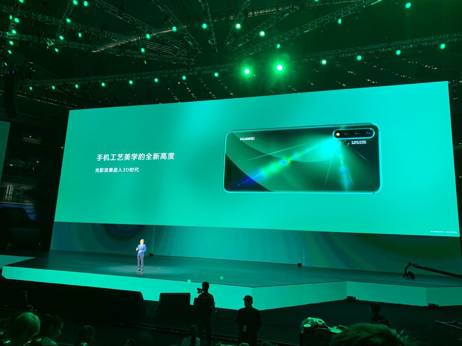 直播手机游戏用什么手柄_直播游戏都用什么手机_直播手机游戏用什么手机
