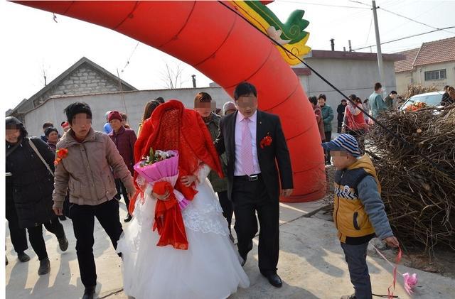 变态玩手机游戏软件_手机玩变态游戏_超变态的手机游戏