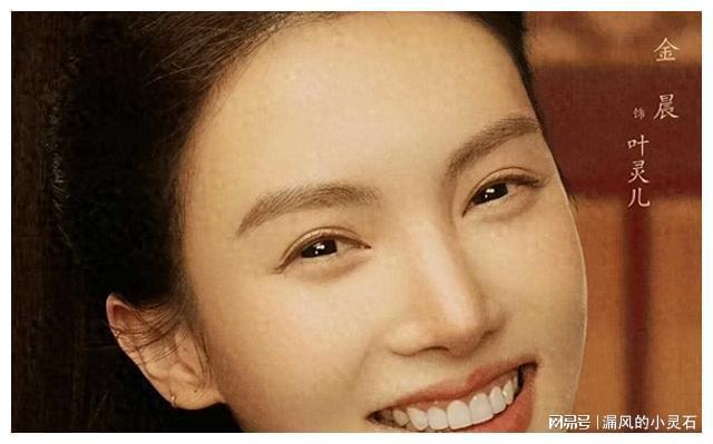 手机上的里番游戏-年轻人对手机里番游戏的好奇与思考：娱乐背后