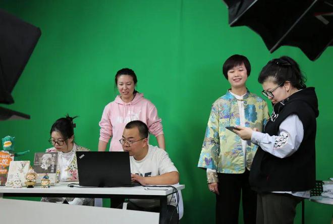 直播手机游戏的软件_直播软件手机游戏有哪些_手机游戏 直播软件
