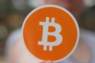 比特派 imtoken-比特派和 imToken：数字货币浪