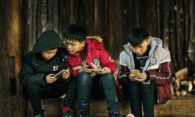 小学生不玩手机游戏方面_没有游戏的学生手机_手机上有没有小学生玩游戏