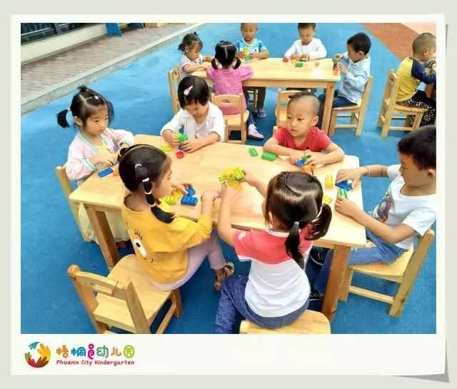 中班合作游戏,培养幼儿团队协作能力的新途径